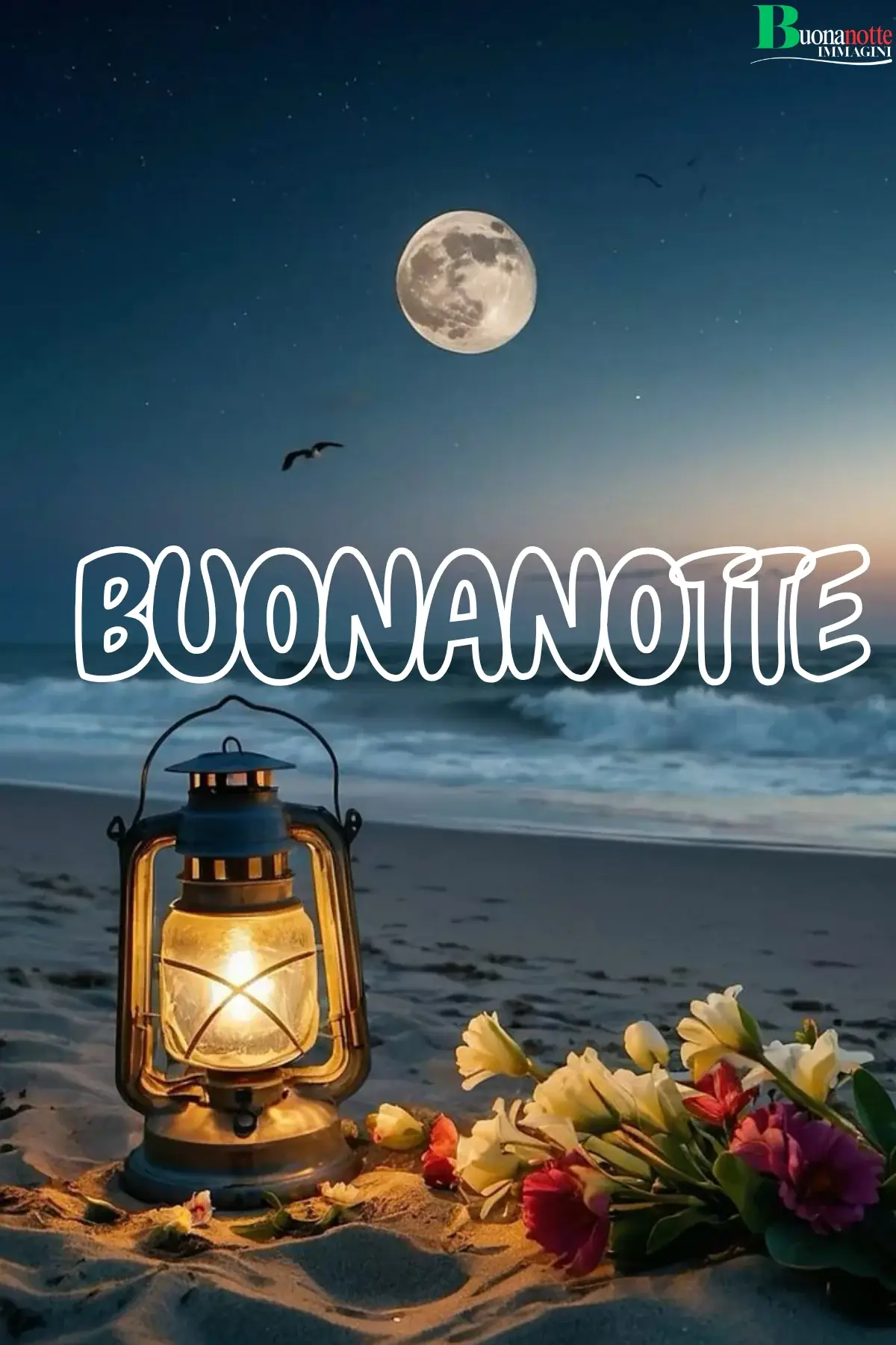 Lanterna sulla sabbia con luna piena buonanotte estiva